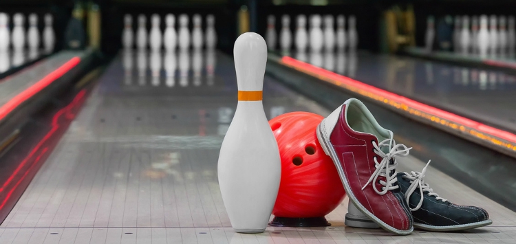 Bowling trenérů s rodiči dětí v Myslivně