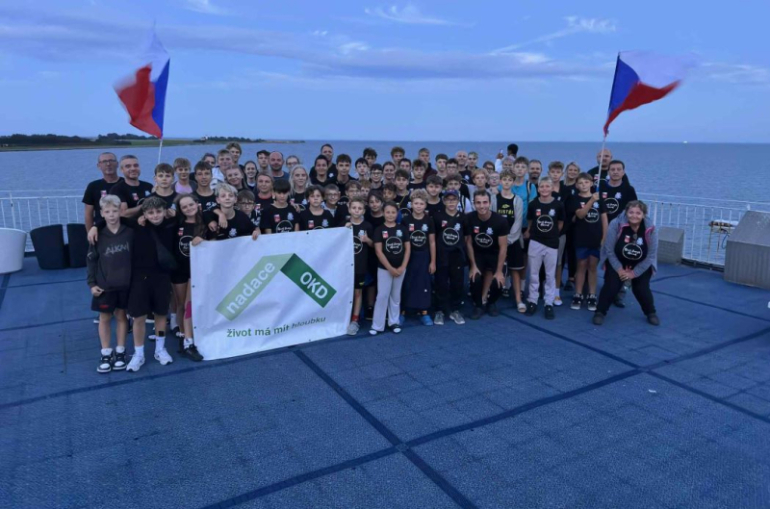 Podpora Nadace OKD pomáhá rozvoji mládežnického florbalu v Karviné